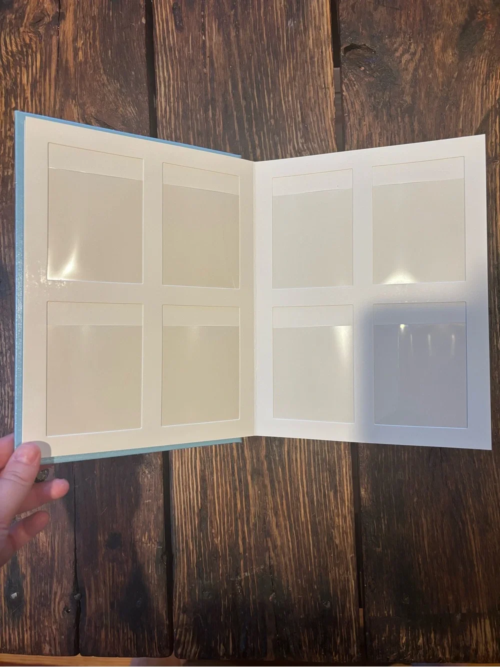 Polaroid hardcover light